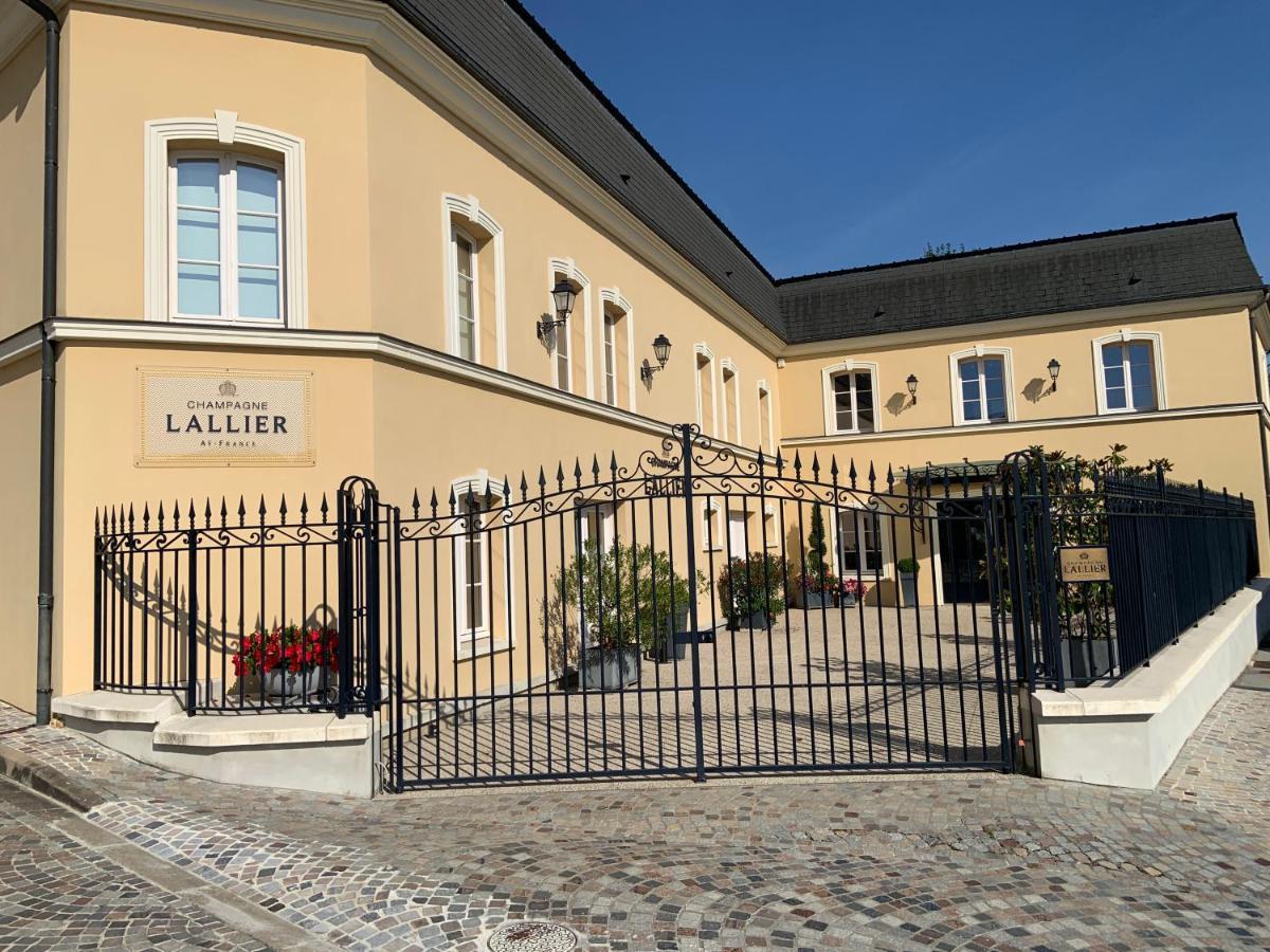 Champagne & Grand Cru Apartment Ай-Шампан Екстериор снимка
